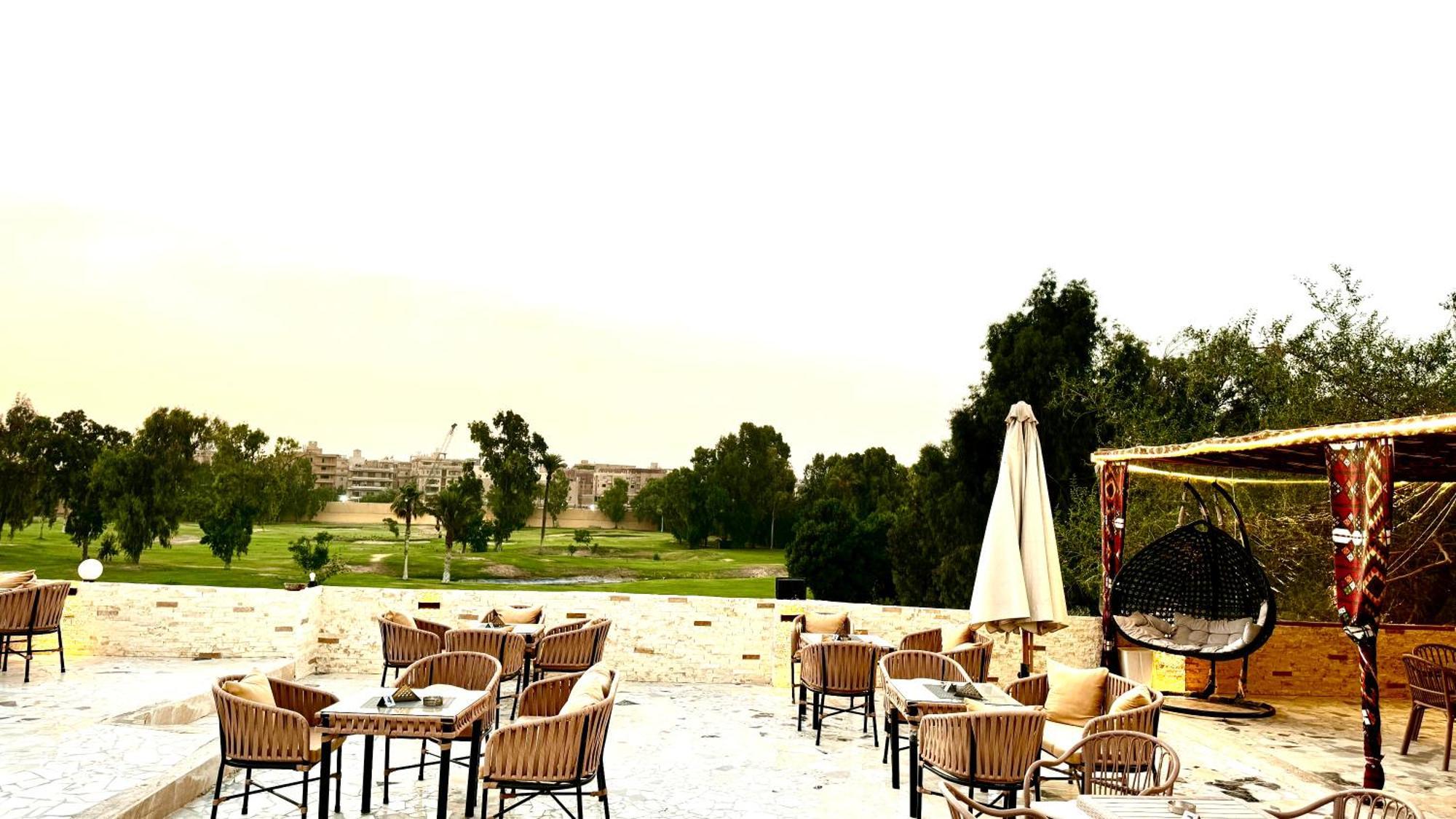 Golf Pyramids View Hotel Kafrat al Jabal Exterior photo