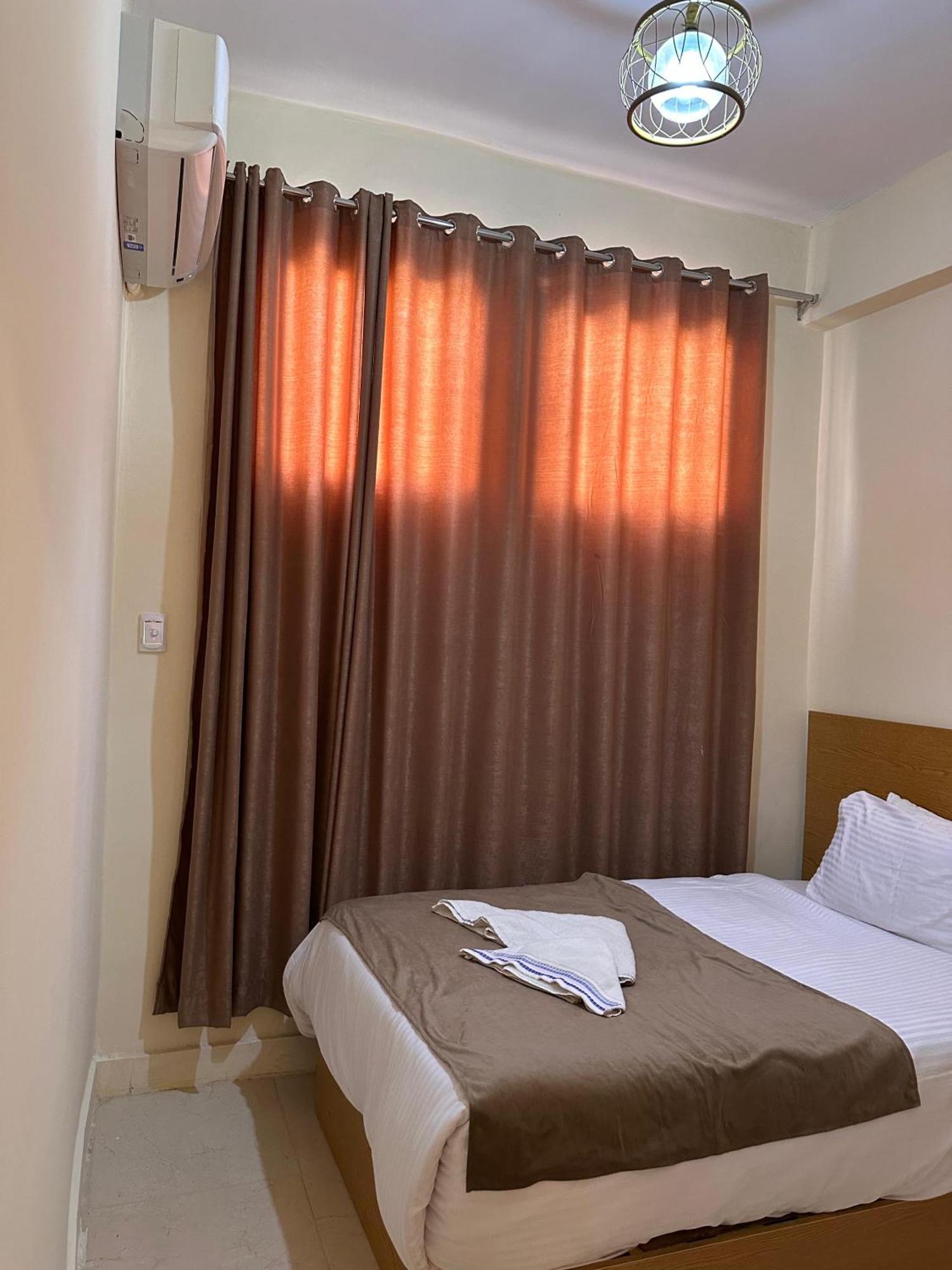 Golf Pyramids View Hotel Kafrat al Jabal Exterior photo