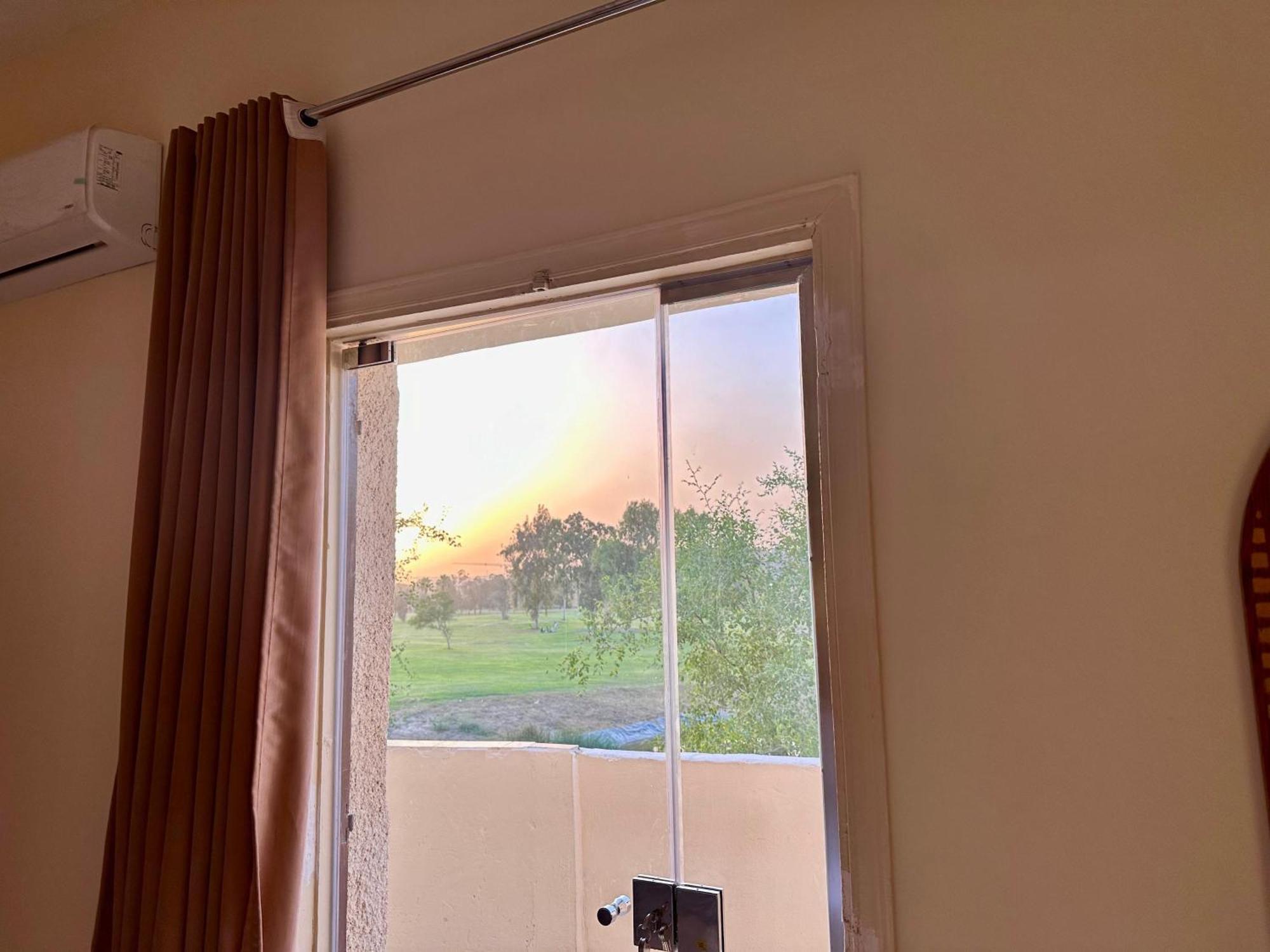Golf Pyramids View Hotel Kafrat al Jabal Exterior photo